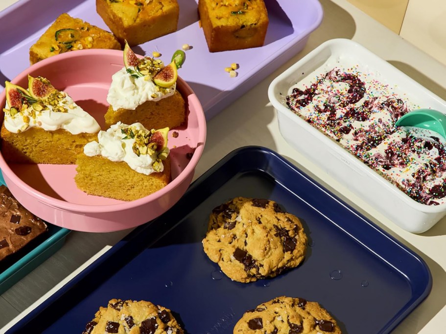 So Yummy by Bella Bakeware 3-Piece Set Only $6.99 Shipped for Prime Members (Reg. $20)