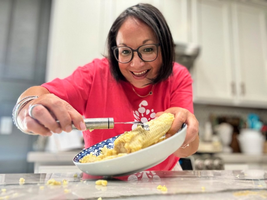 This Under $7 Corn Peeler from Amazon is a Game Changer